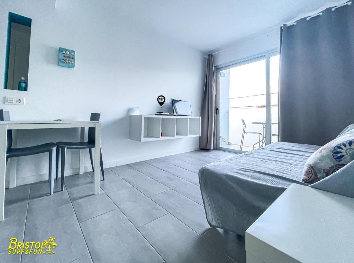 B-Rent Bristol Beach Surf & Fun Corralejo Eksteriør billede